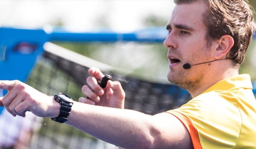 Axitour again supplier of headsets umpires Royal Dutch Hockey Federation with AXIWI®