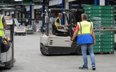 Technische Unie professionalises staff training with AXIWI headsets for warehouse logistics in accordance to RIVM Covid-19 guidelines