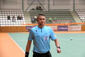 5-tips-effectively-using-referee-communication-system